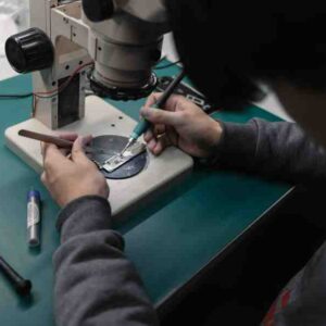 Read more about the article Leading PCBA Manufacturer: High-Precision Rigid-Flex and HF PCB Services