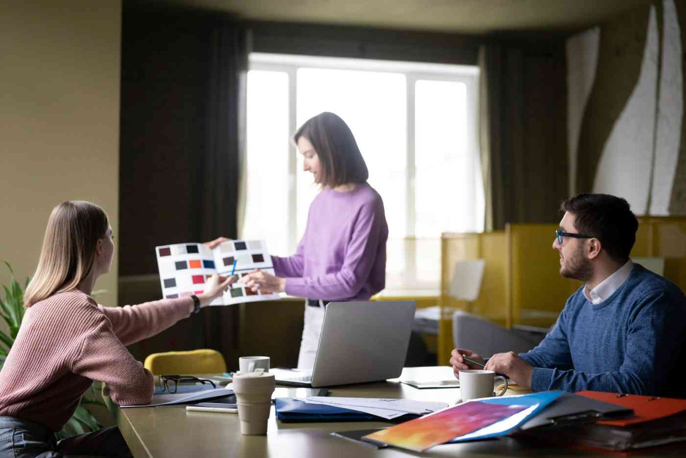 Read more about the article The Geometry of Meaning: How Branding Shapes the Way We See